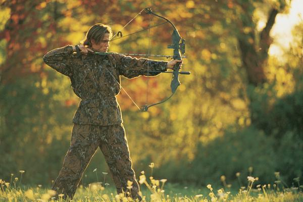 are compound bows illegal